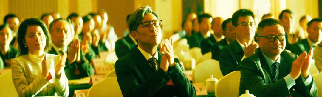 名字有黑暗的游戲_有沒有什么關于黑色的游戲名_游戲五黑名字