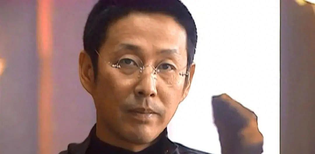 名字有黑暗的游戲_有沒有什么關于黑色的游戲名_游戲五黑名字