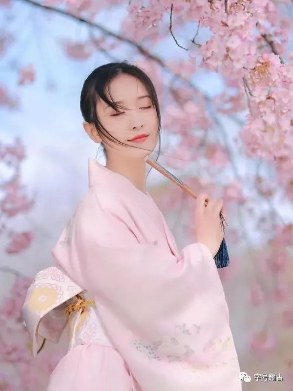 古風(fēng)游戲名字簡單干凈_古風(fēng)名字游戲_古風(fēng)六字游戲名