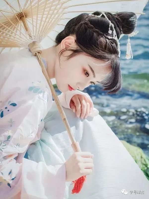 古風(fēng)游戲名字簡單干凈_古風(fēng)六字游戲名_古風(fēng)名字游戲